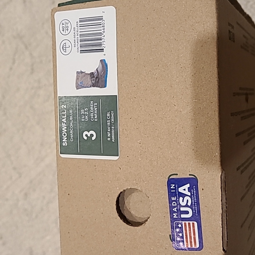 Snow boots - Picture 2 of 4